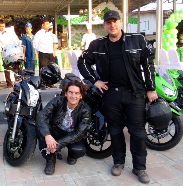 021409MityonTonyJimZm.jpg