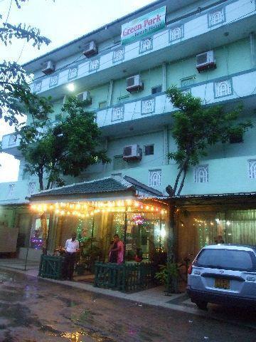 038%20Trincomalee%20Green%20Park%20Beach%20Hotel.jpg