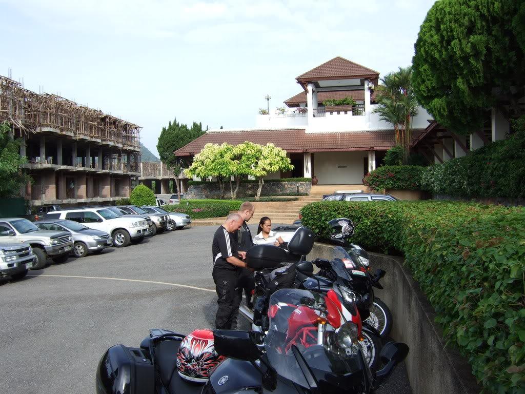 04MandarinGoldenvalley.jpg