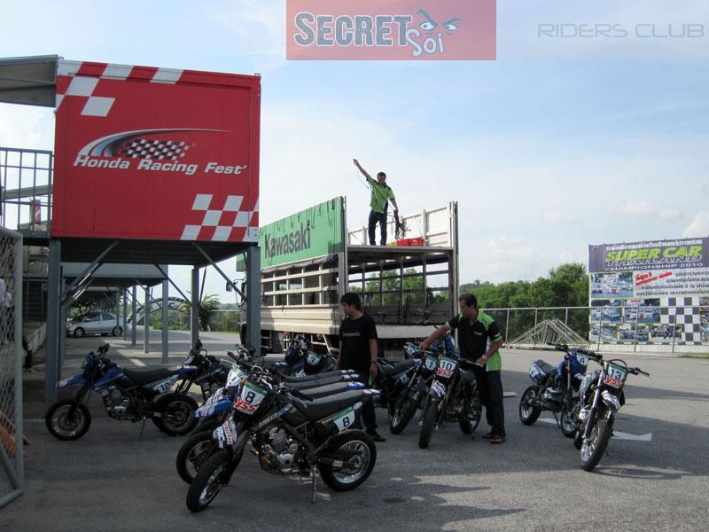 060610Dtracker125s1Sm.jpg