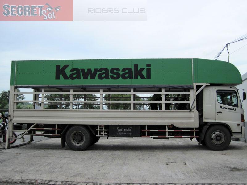 060610KawaTruckSm.jpg