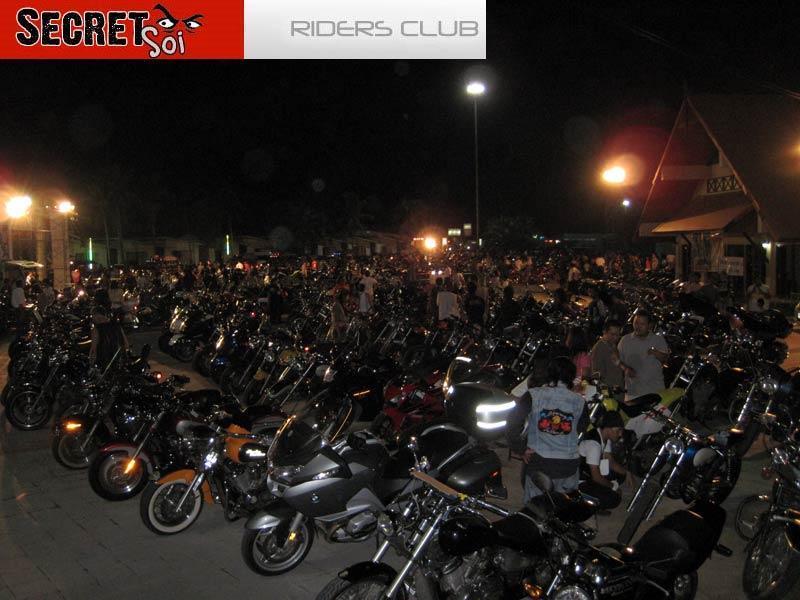 061210Bikesb.jpg
