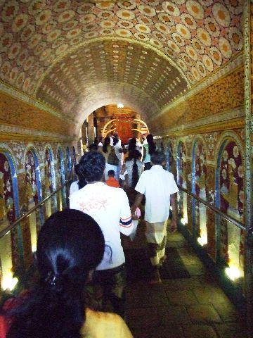 080%20Kandy%20Tooth%20Relic%20Temple.jpg