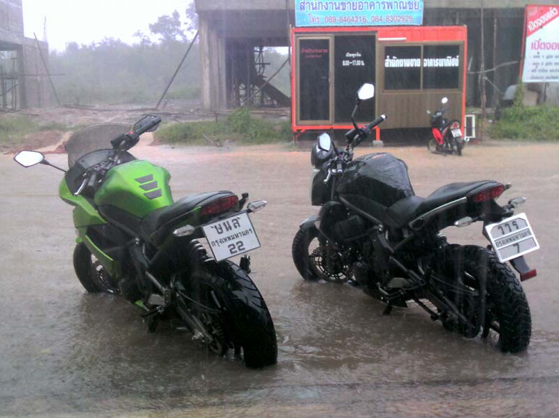 092709ChaiyaphumFloodSm.jpg