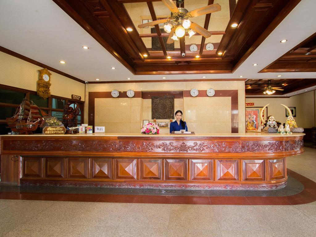 1-reception.jpg