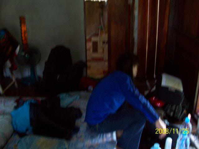 100_1090.jpg