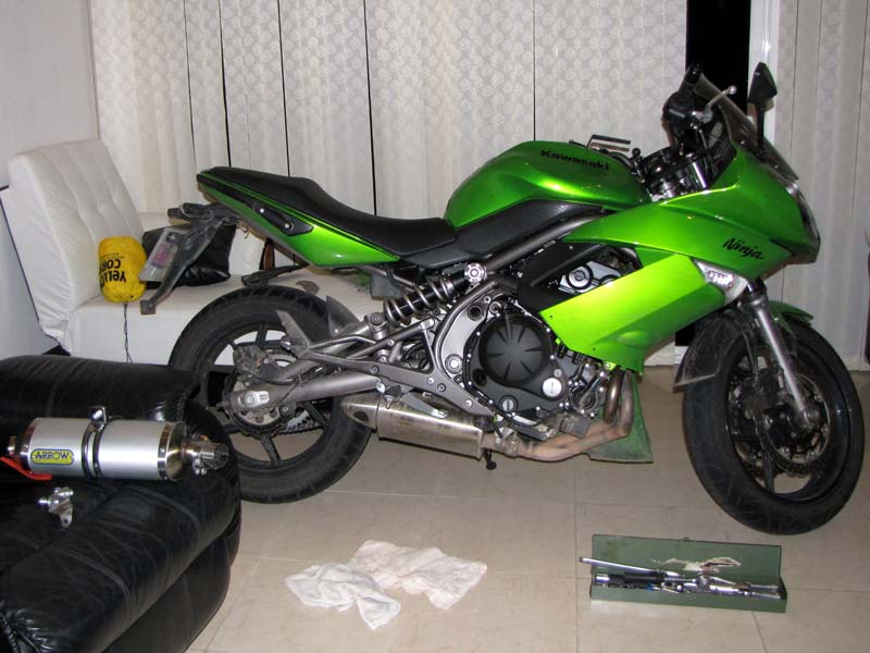 1013Ninja650RArrow.jpg