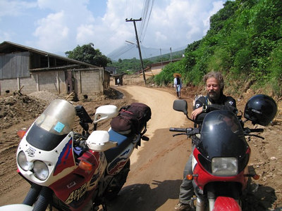 102546976-S.jpg