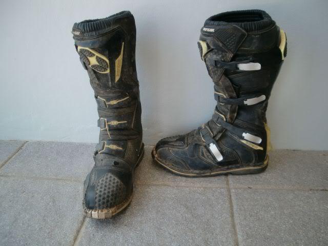 10motorcrossboot_1.jpg