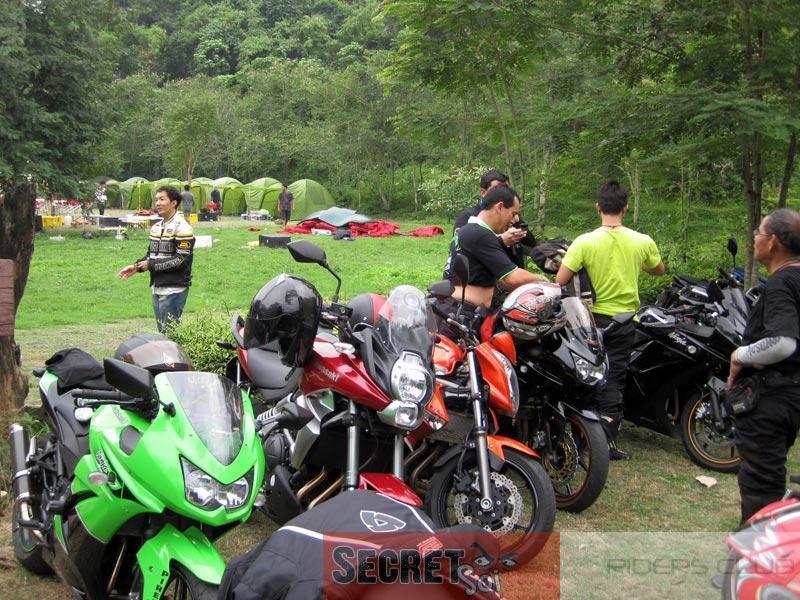 110610PalauCampground2SSR.jpg