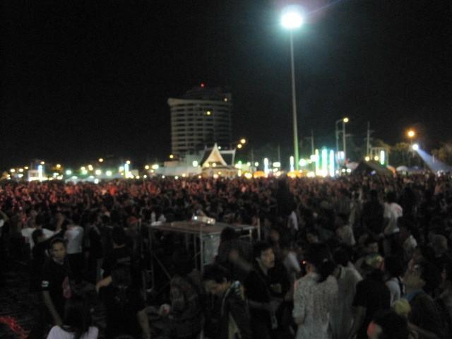 110709Carabao4.jpg