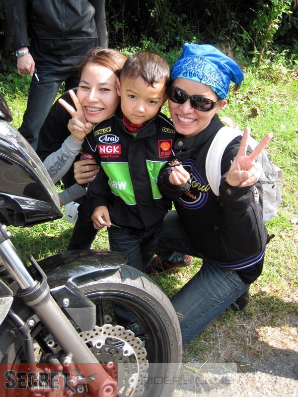 110710KawaLovelySSR.jpg