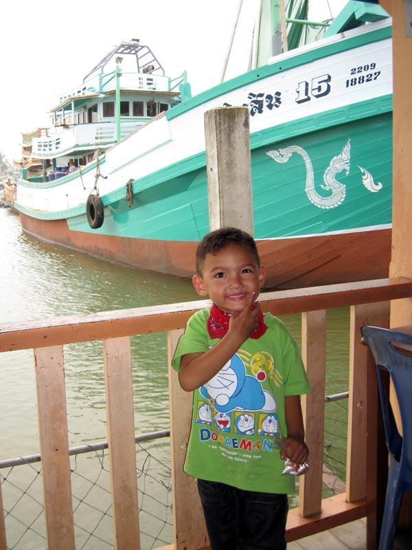 110710MirOnBoat1Sm.jpg