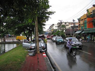 112871831-S.jpg