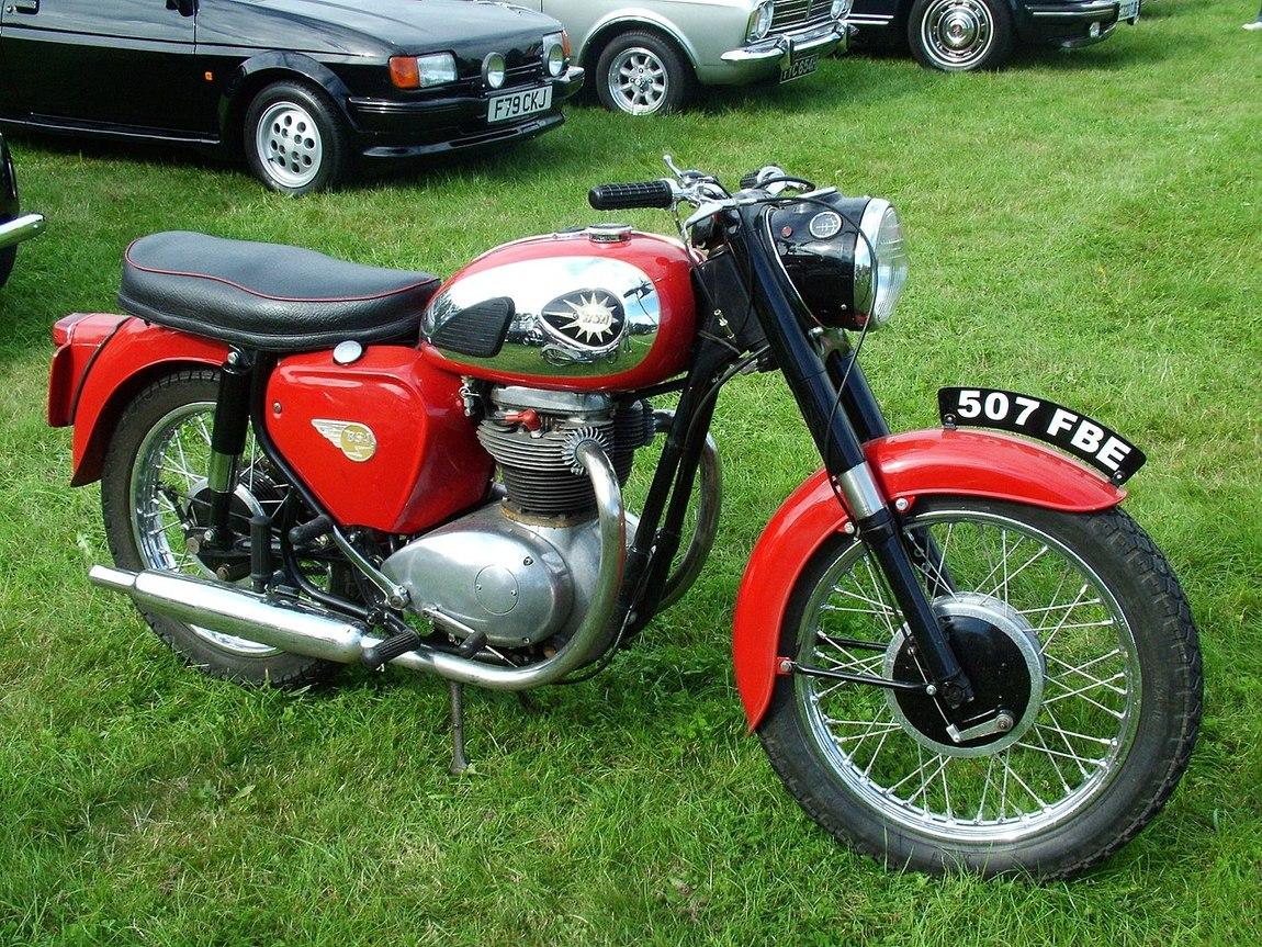 1280px-BSA_A65_650_twin.jpg