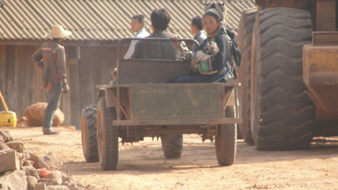 149-doroga-utxaj-bun-nya-samye-populjarnye-transportnye-sredstva-v-severnom-lao-jpg.jpg