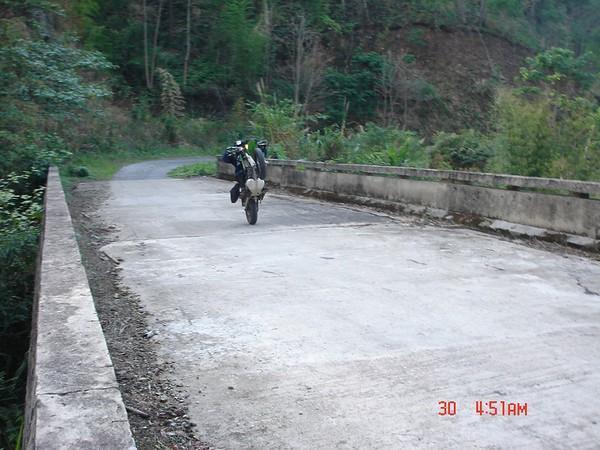 149338800-M.jpg
