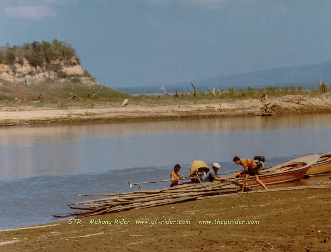 1979 - Doi Tao in dry season 1-235-125.jpg
