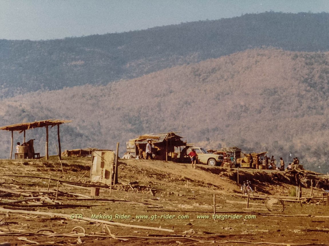 1979 - Doi Tao in dry season 3-238-126.jpg