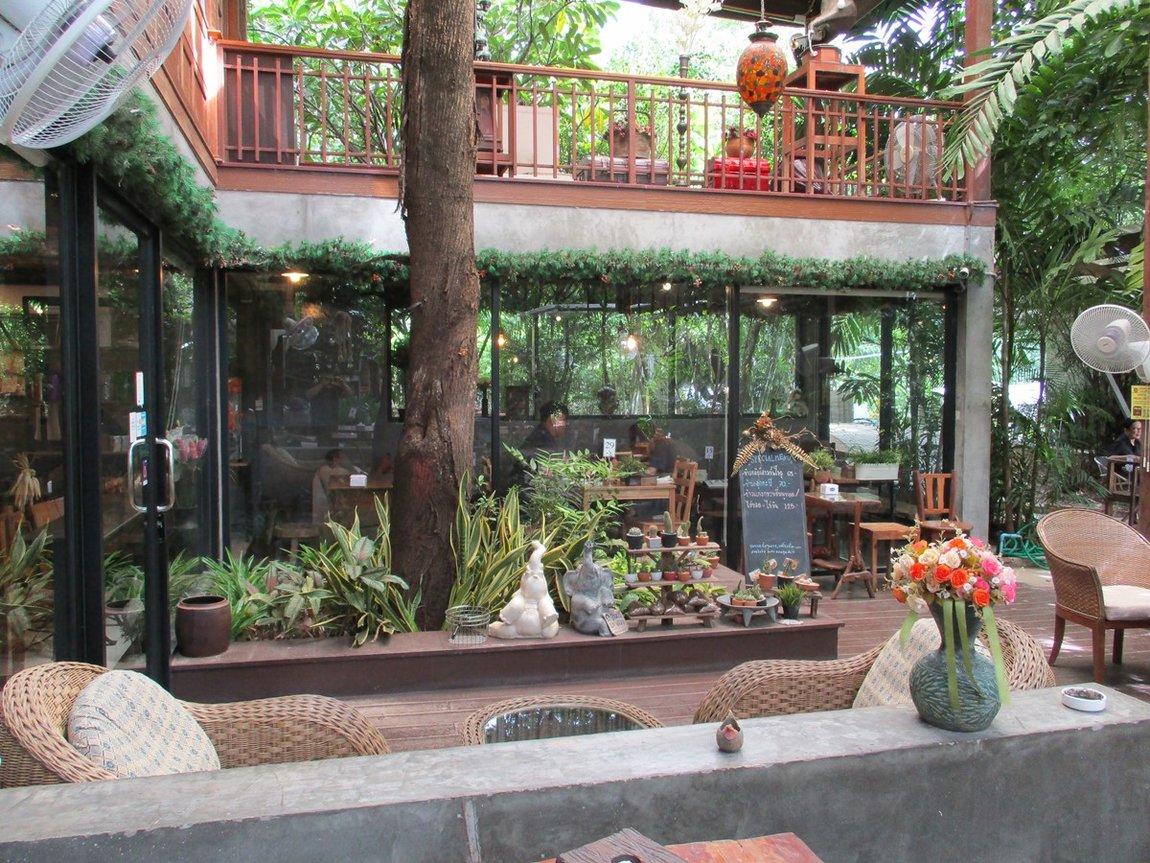 2-tieng-na-coffee.JPG