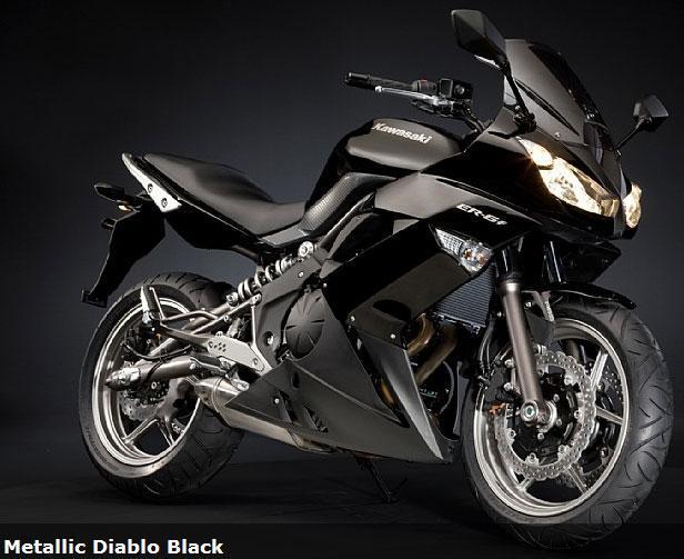 2009ER6fBlack.jpg