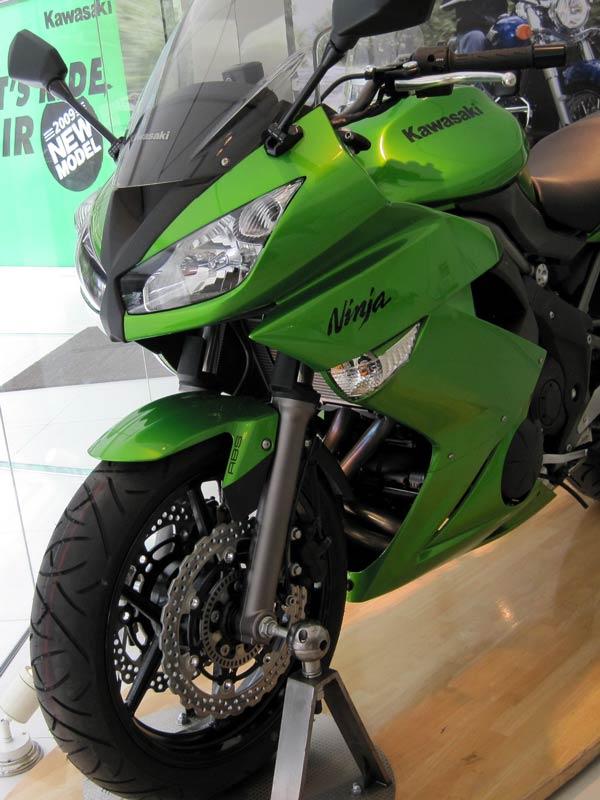 2010Ninja650R6a.jpg