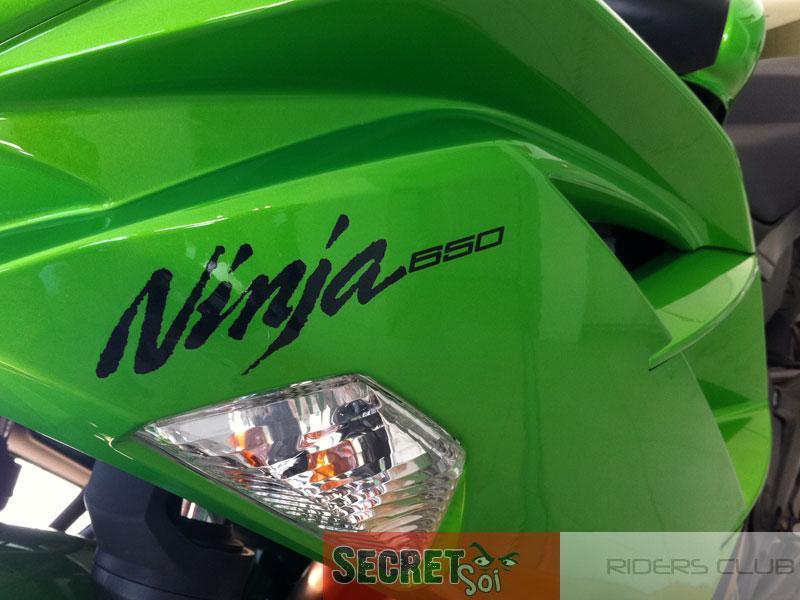 2012Ninja650NoRSSR.jpg