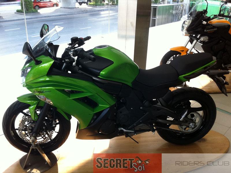 2012Ninja650Rama9SSR.jpg