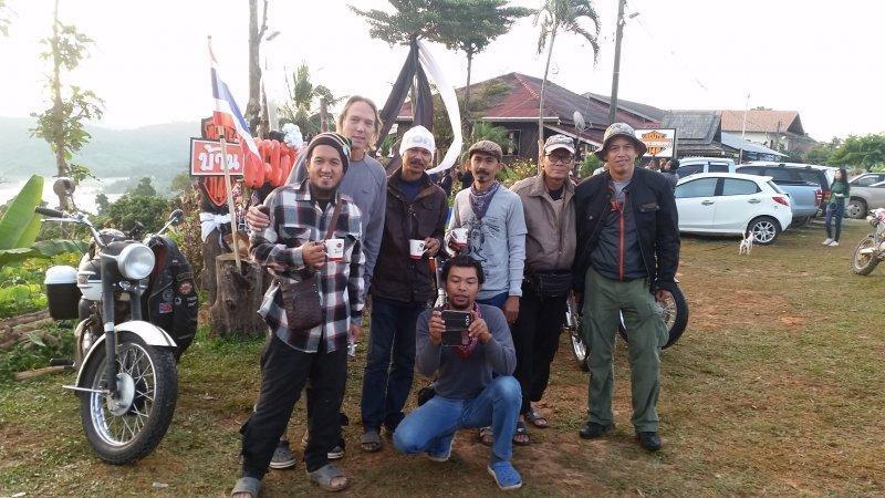 2016-12-04 06.49.49.jpg