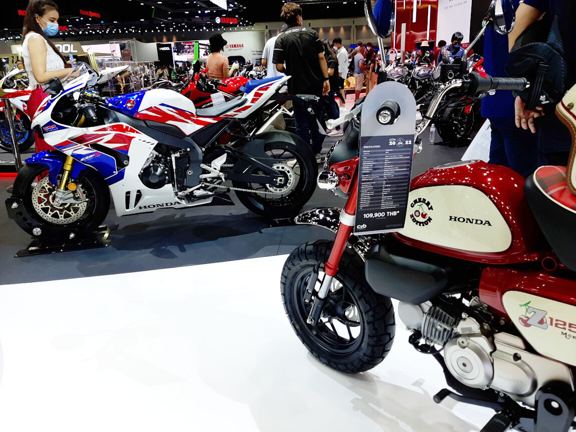 2023-Honda-CBR1000RR-R-&-Monkey-Bike.jpg