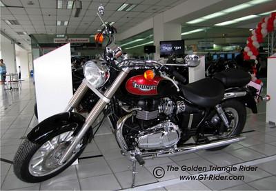 207573917-S.jpg