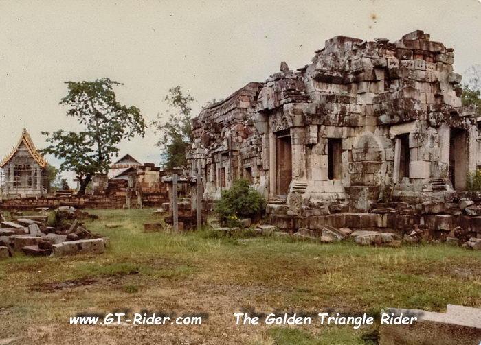 %20September%201979%20-%20Prasat%20Phranomwan%202%20-%20near%20Korat%20255km%20from%20Bkk-281-69.jpg