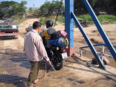 250312603-S.jpg