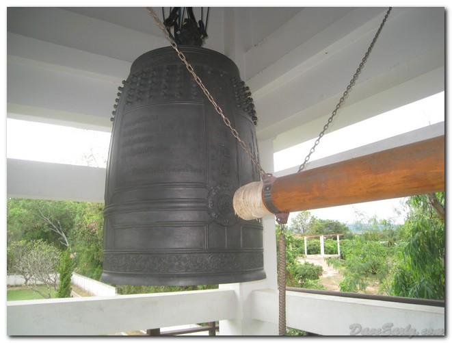 262677=82-JShrine8.jpg