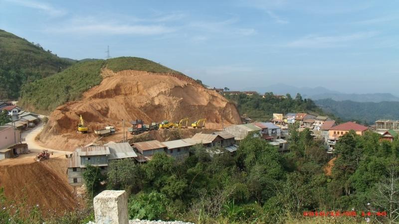262765=163-Phoukhoune%202.jpg