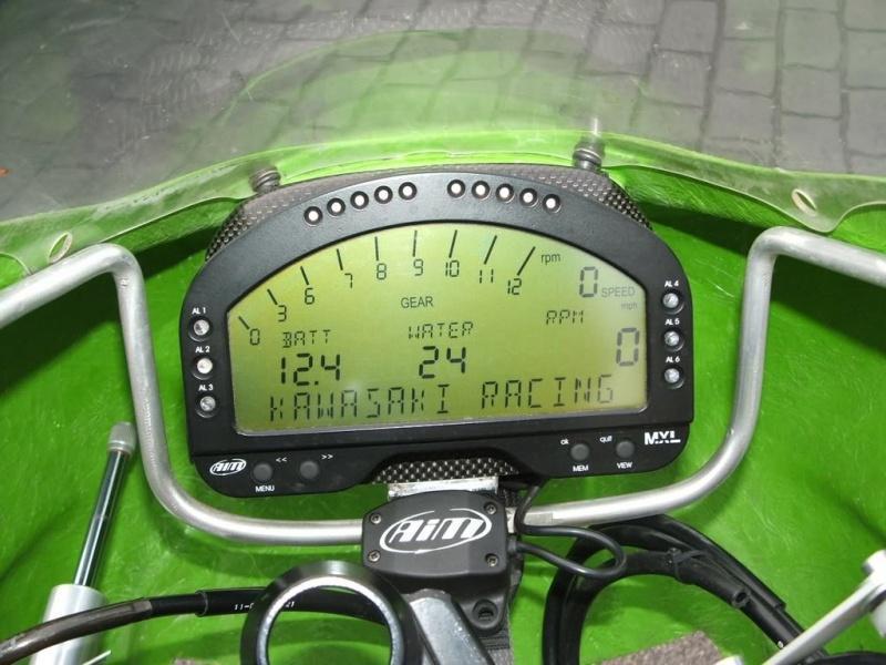 263020=203-GreenER6dash.jpg