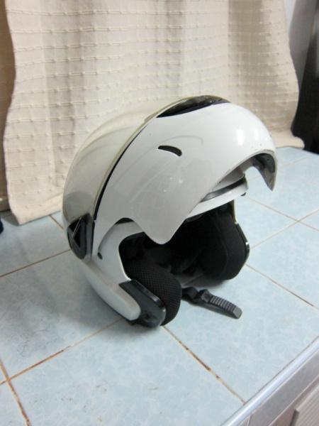 264362=578-Helmet01.jpg