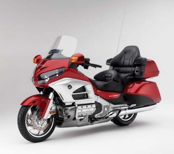 266138=1774-2012-Honda-Gold-Wing-Unveiled-587x519.jpg