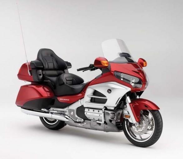 266138=1775-2012-Honda-Gold-Wing-Unveiled1-587x512.jpg