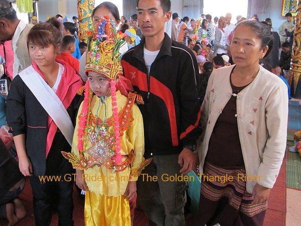 266966=2448-poi-sang-long-thoed-thai-2011_017.jpg