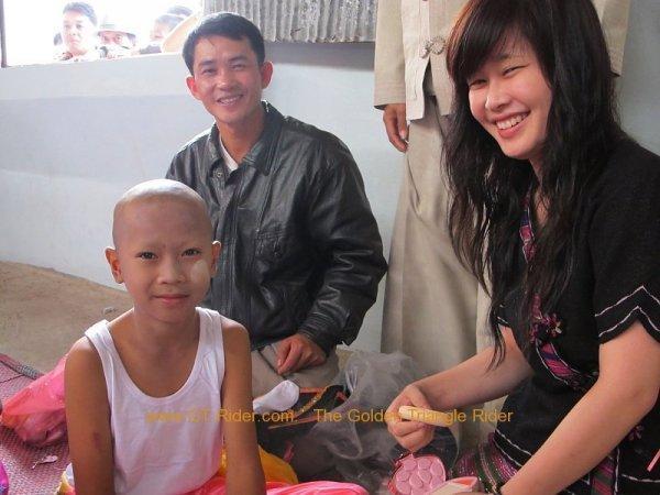 266966=2451-poi-sang-long-thoed-thai-2011_012.jpg