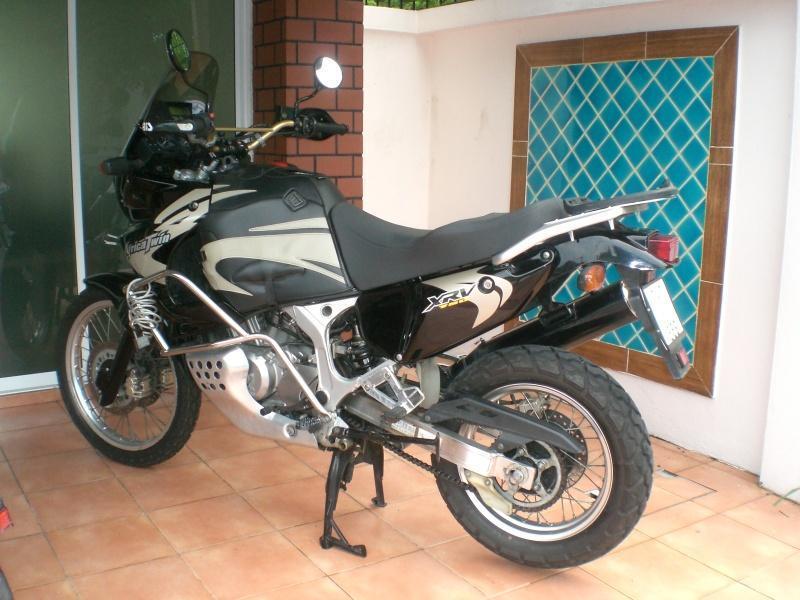 268249=3478-Africa%20Twin.jpg