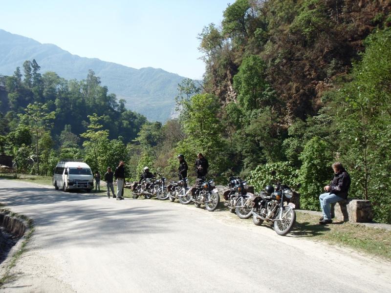 270336=4640-004%20-%20good%20scenery%20and%20easy%20riding.jpg
