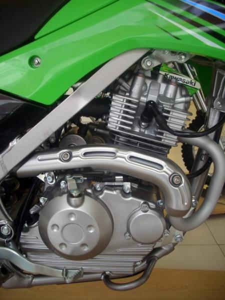 273686=6551-KLX140.jpg