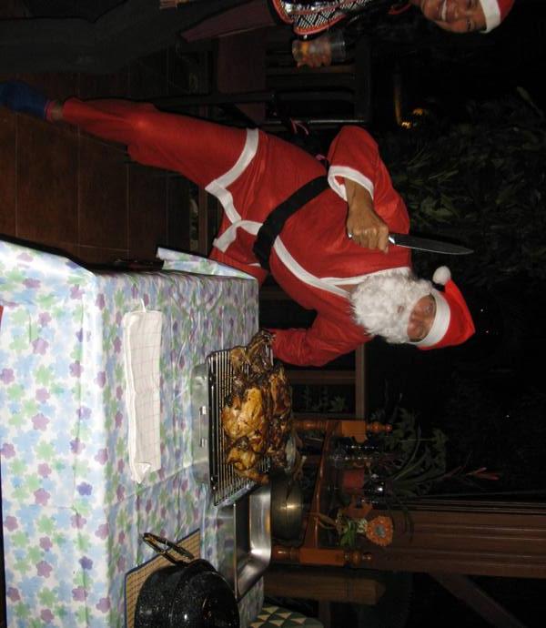 274555=7403-Santas%20visit%20to%20the%20Viang%202011%206s.jpg
