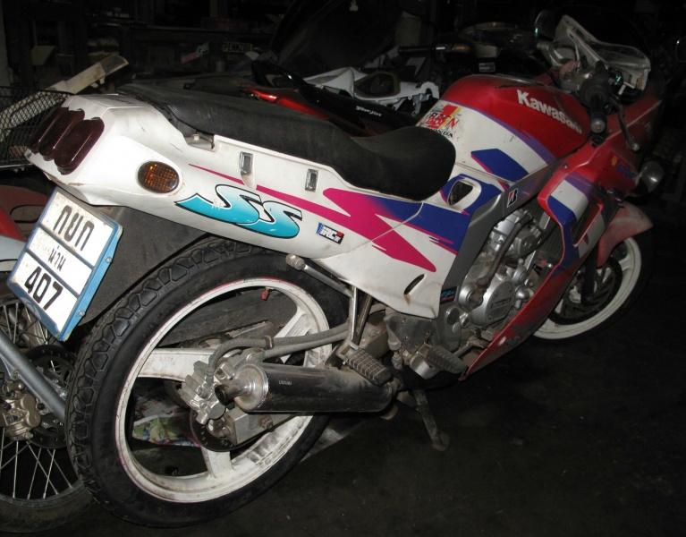 275521=8096-Kawa%20KRR%20125%20Serpico.jpg