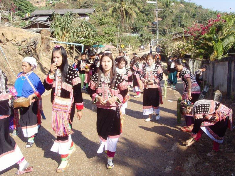 275776=8214-Lahu%20New%20Year%202012%2010.jpg