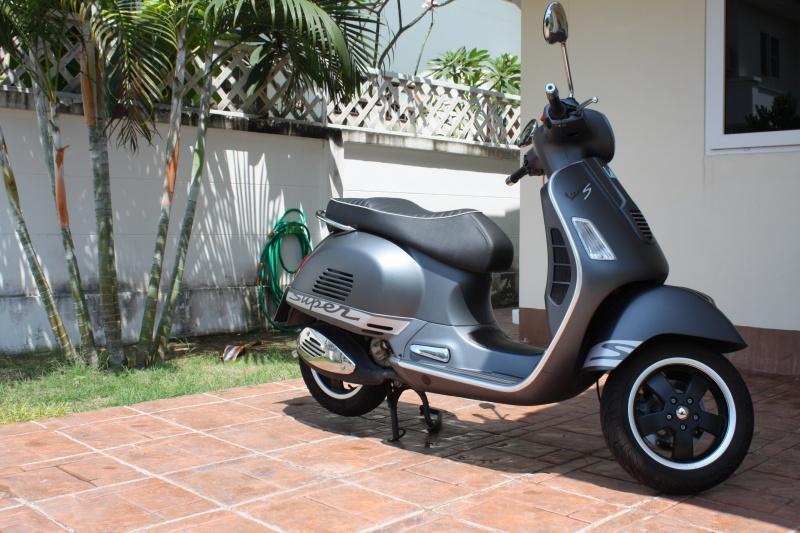 277491=9400-vespa2.jpg