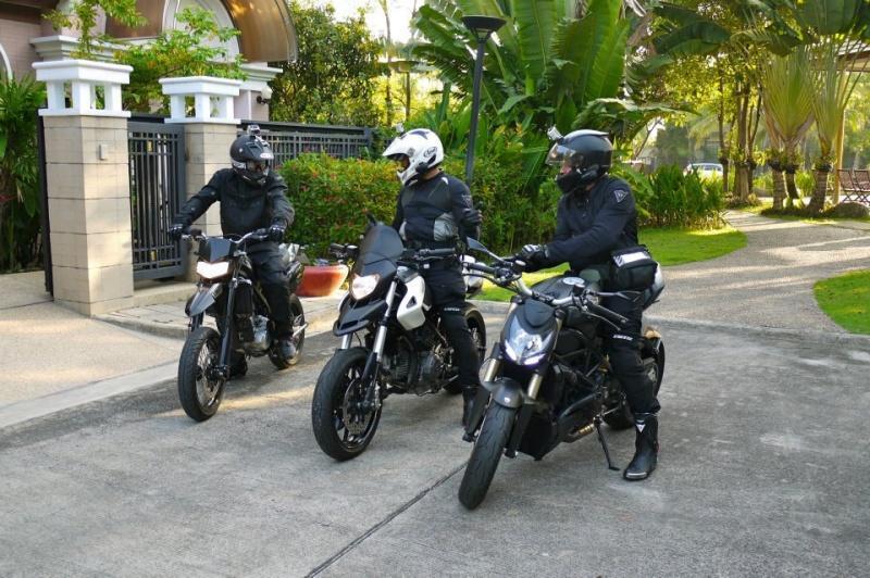 278117=10158-duc7.jpg