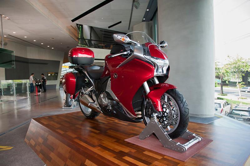279065=10625-VFR-1-L.jpg
